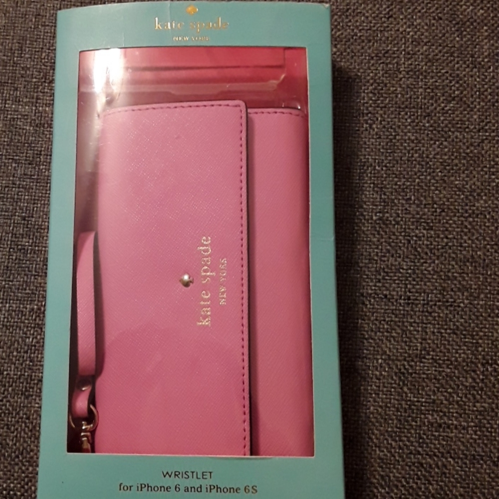 Kate spade wristlet